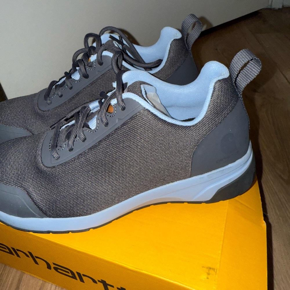 Carhartt composite toe work shoe